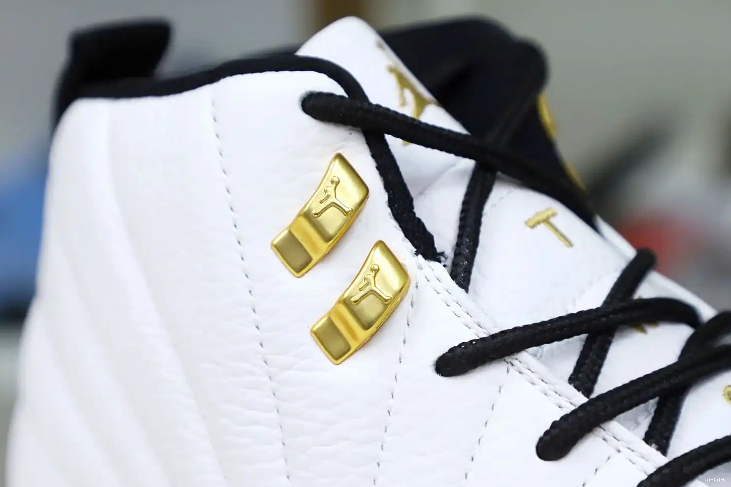 'ROYALTY' RETRO JORDAN AIR Kimikick 12 0430